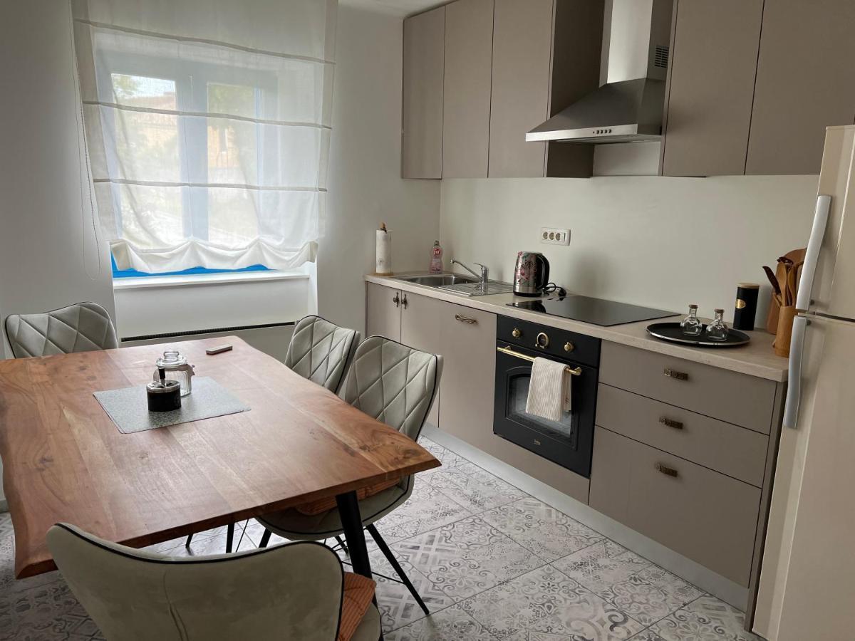Doneto, Apartment In Private House 里耶卡 外观 照片