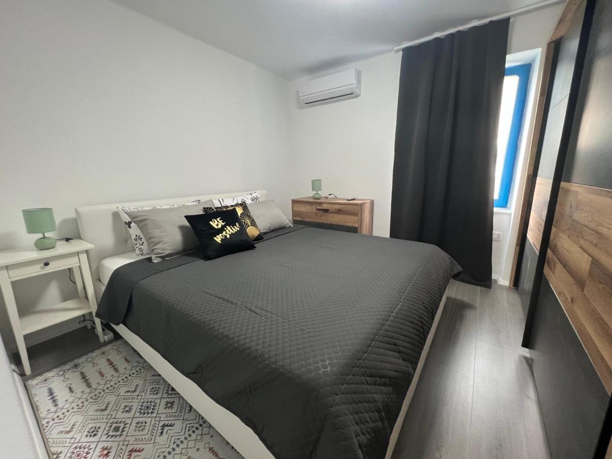 Doneto, Apartment In Private House 里耶卡 外观 照片